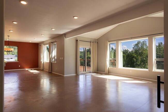 Photo - Executive Home with View- 4 bed, 2.5 bath, 2 car garage