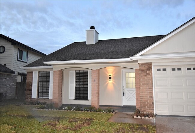 18058 Brooknoll Dr