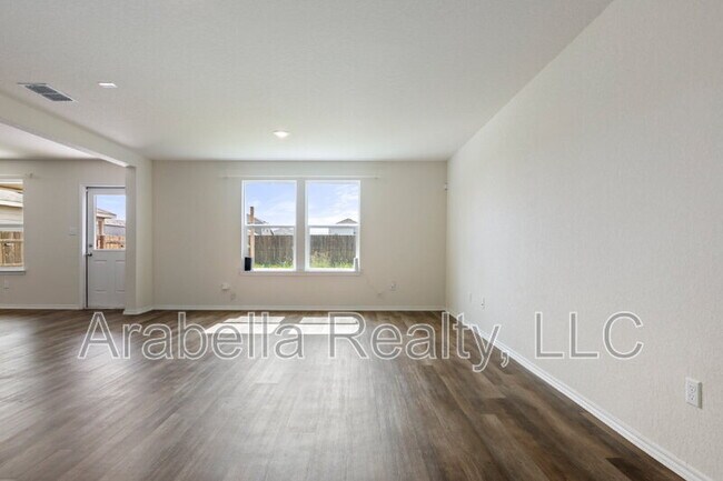 Photo - 6110 Willow Point Blvd