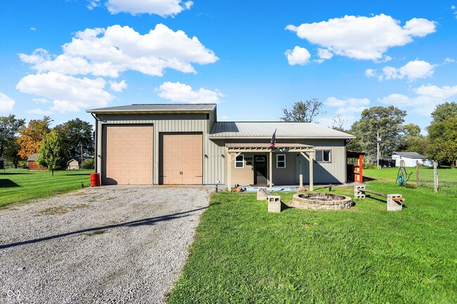 Photo - 940 W 1090 N