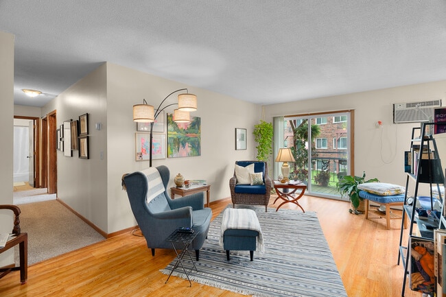 Photo - Riverwood Homes LLC Unit 104