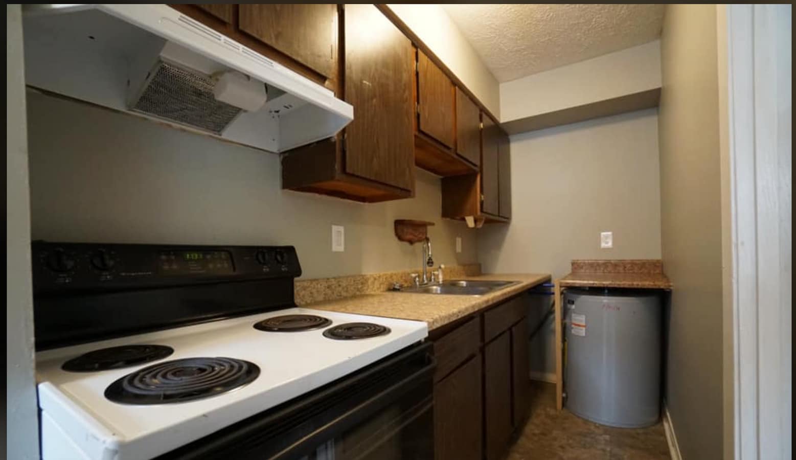 Photo - 1007 Holloway St Unit C