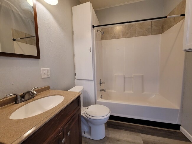 Photo - 401 Main St Unidad 1