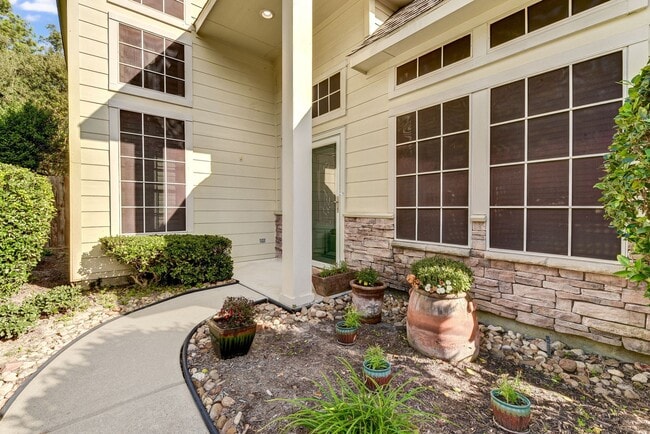 Photo - 10222 Thornleaf Ln