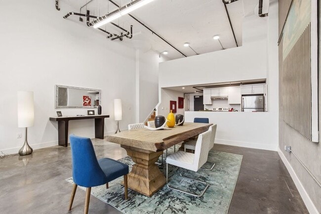 Photo - 5701 International Blvd Unit 18