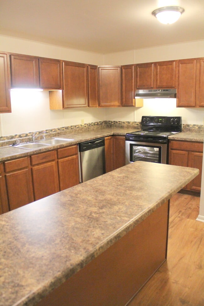 Springtree Apartments