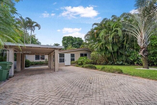 Photo - 613 NE 17th Terrace