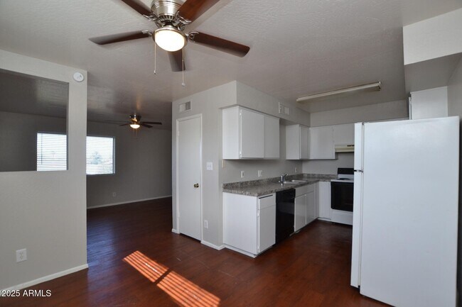 Photo - 1934 W Village Dr Unit A