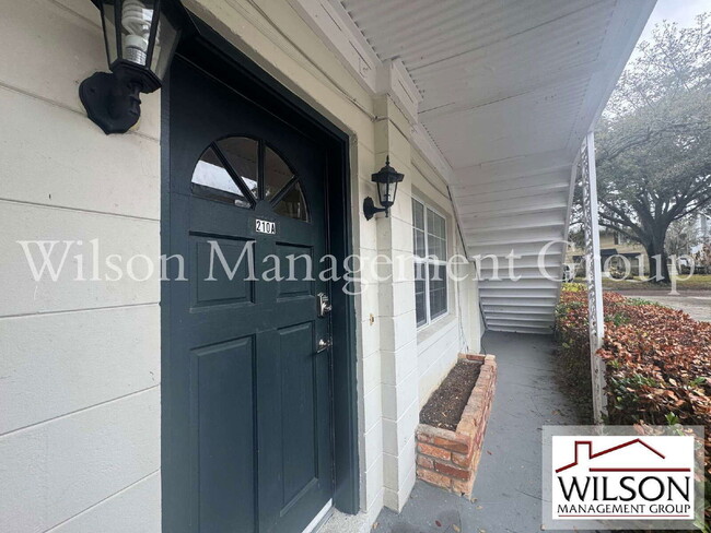 Photo - 210 E Yale St Unidad A