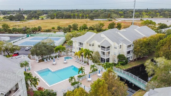 Building Photo - 6924 Stones Throw Cir N Unit #8306
