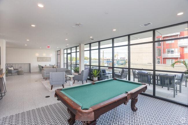 Descansa - Union Square