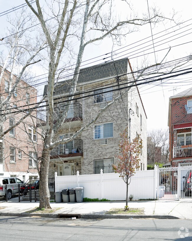 2546 Colden Ave Apartments Bronx, NY