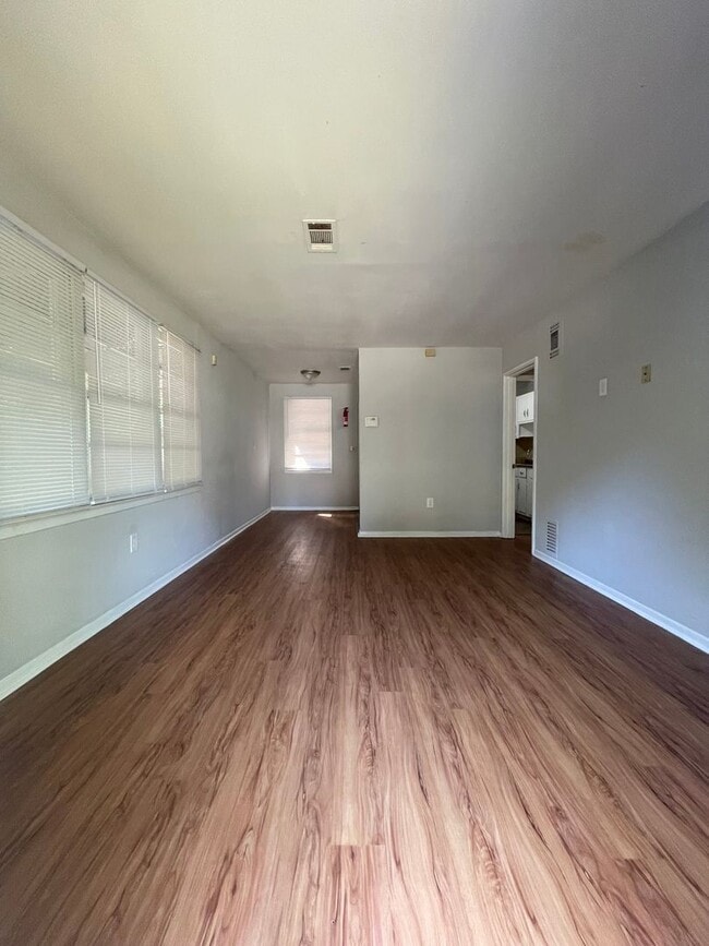 Photo - 3510 Dundale Rd