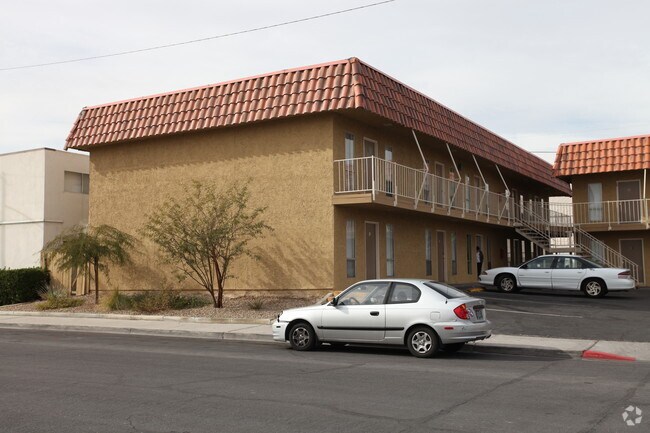 Photo - Orland Gardens