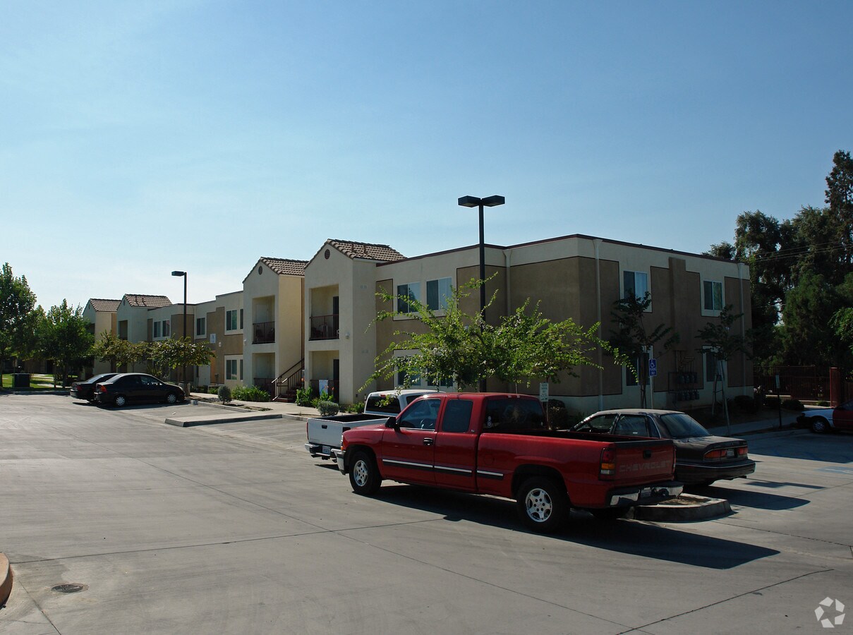 Quail Ridge Apartments - Quail Ridge Apartments