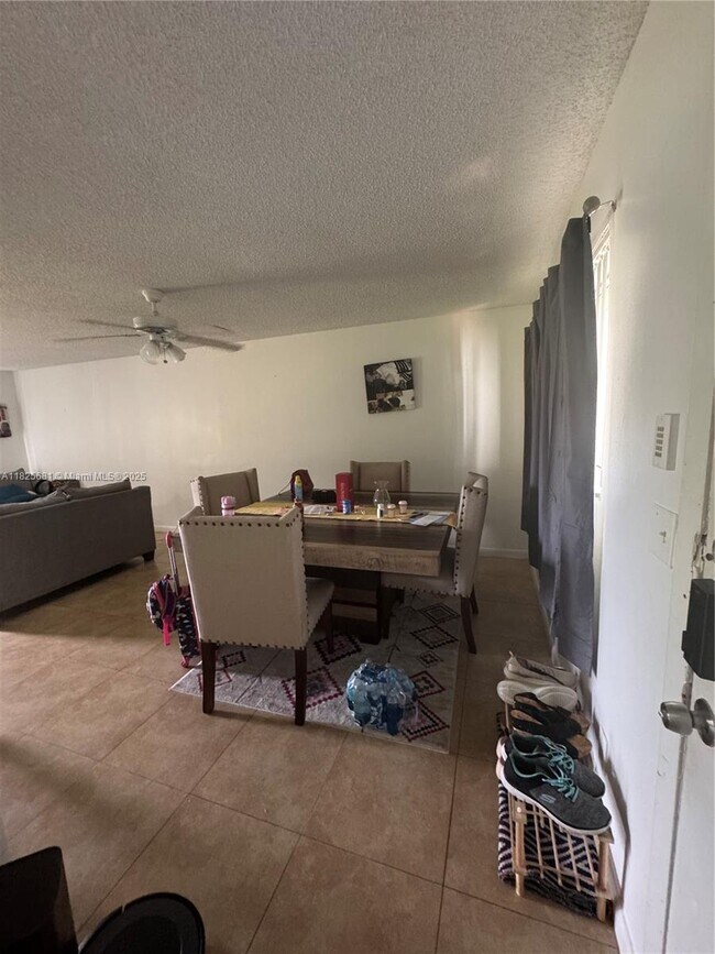 Photo - 3453 NW 44th St Unit 107