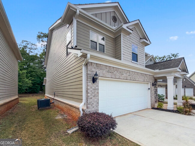 Photo - 204 Daisy Cir