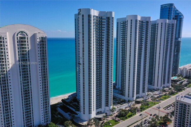 Photo - 16001 Collins Ave Unidad 4107