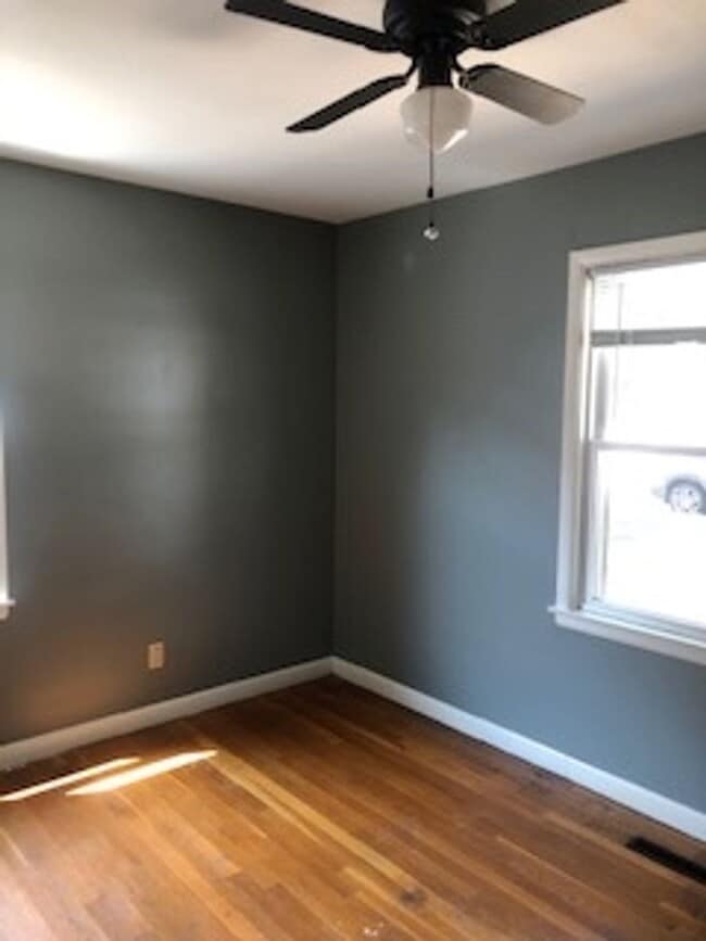 Photo - 223 E 20th St