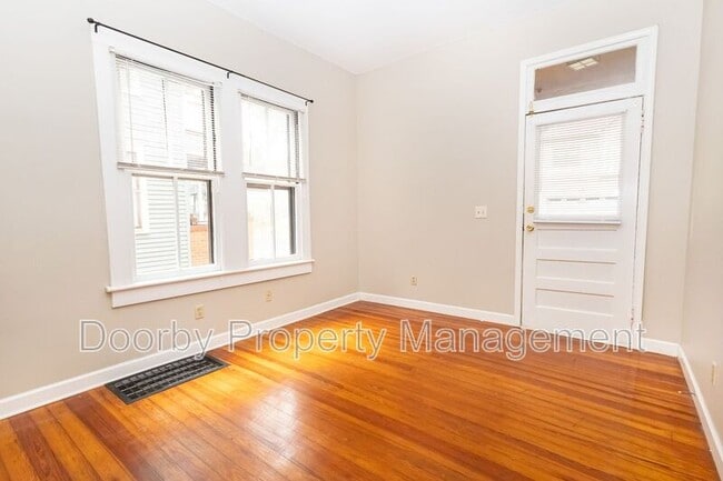Photo - 318 Tremont St Unit 2