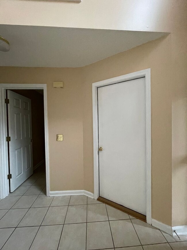 Photo - 135 S Spring View Dr