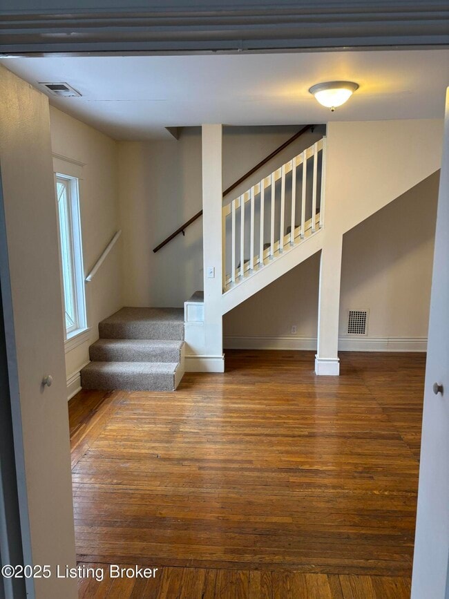 Photo - 163 N Keats Ave Unit 4