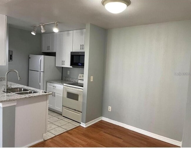 Photo - 6064 Westgate Dr Unit 101