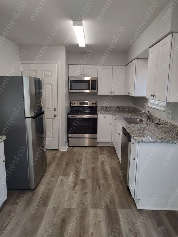 Photo - 16012 E 32nd St S