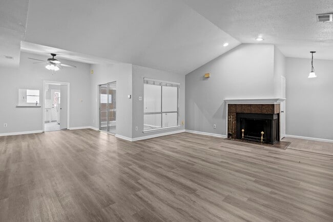 Photo - 8268 Heartfield Ln