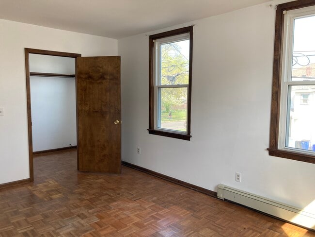 Photo - 9 1st St Unit # 2