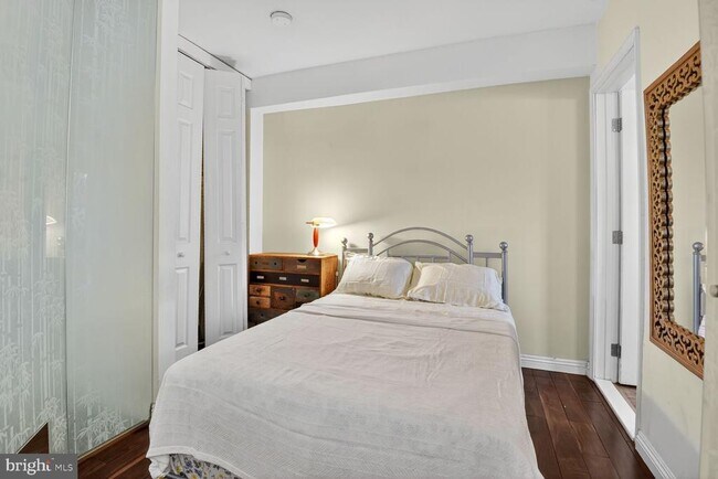 Photo - 3701 Connecticut Ave NW Unit 411