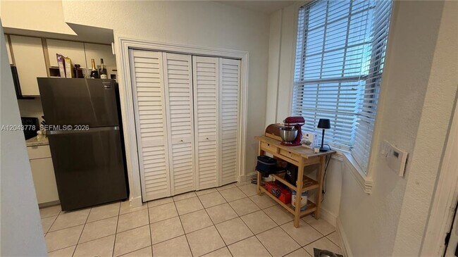 735 SW 148th Ave Unit 1711
