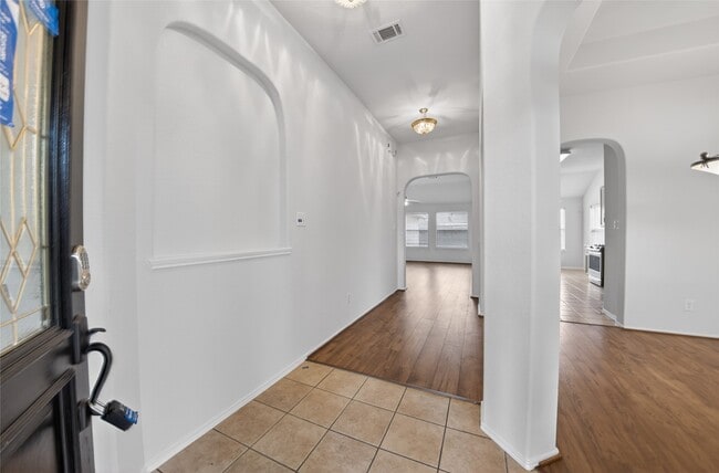 Photo - 18810 Appletree Ridge Rd