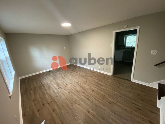 Photo - Nicely updated 3 bed 1.5 bath home in Hixson