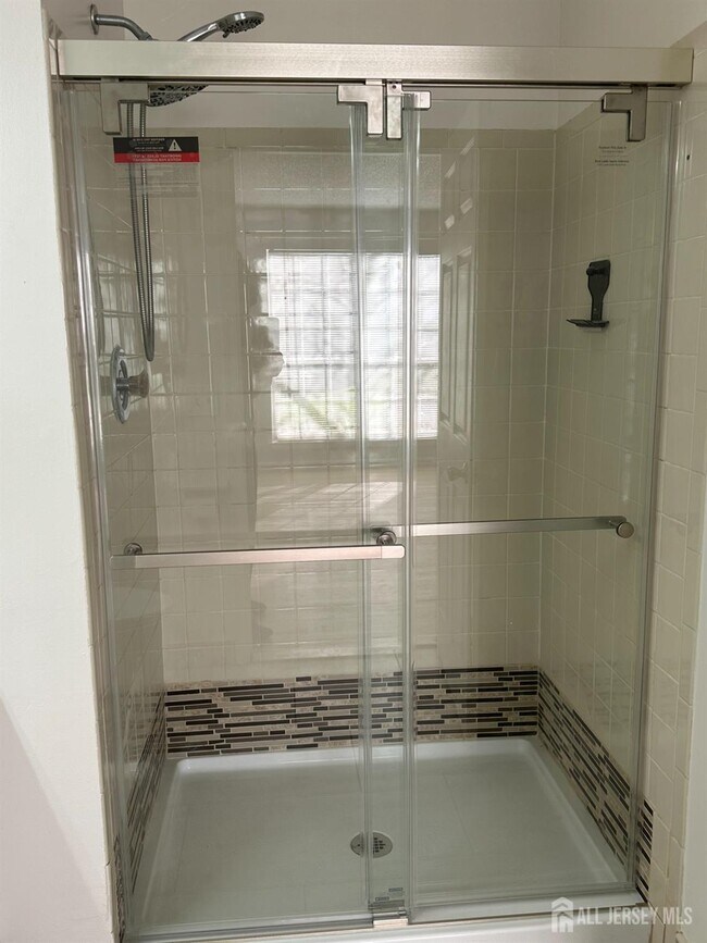 Photo - 51 Caitlin Ct