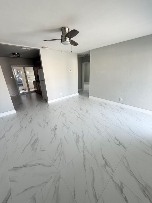 Photo - 3052 NE 2nd Terrace Unidad A
