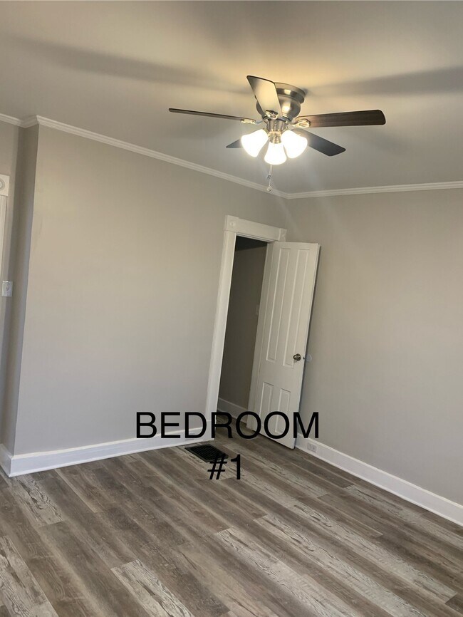2411 Herman St
