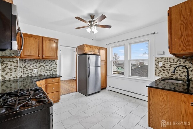 Photo - 47 Marion St