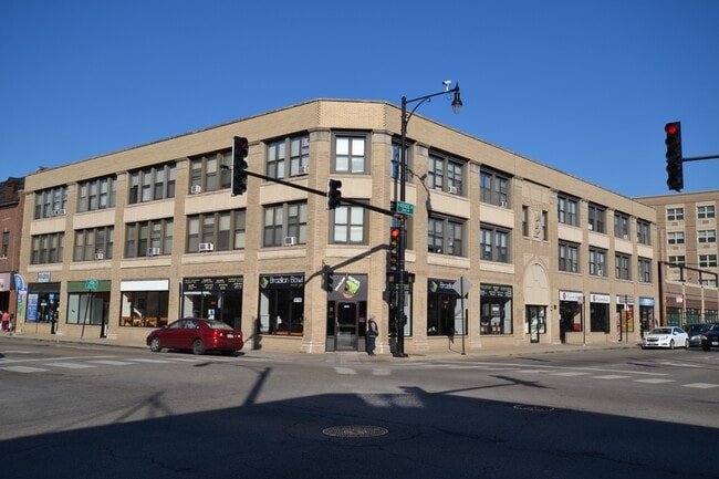 3200-3208 W Lawrence Ave