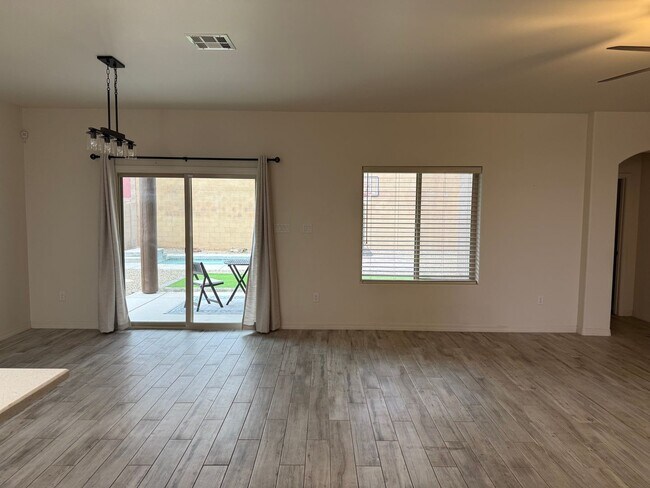 Photo - Spool home corner lot in the Foothills