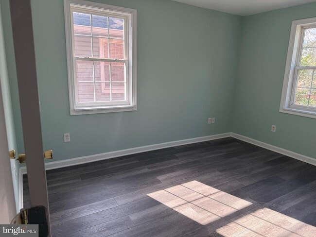 Building Photo - 4646 Minnesota Ave NE