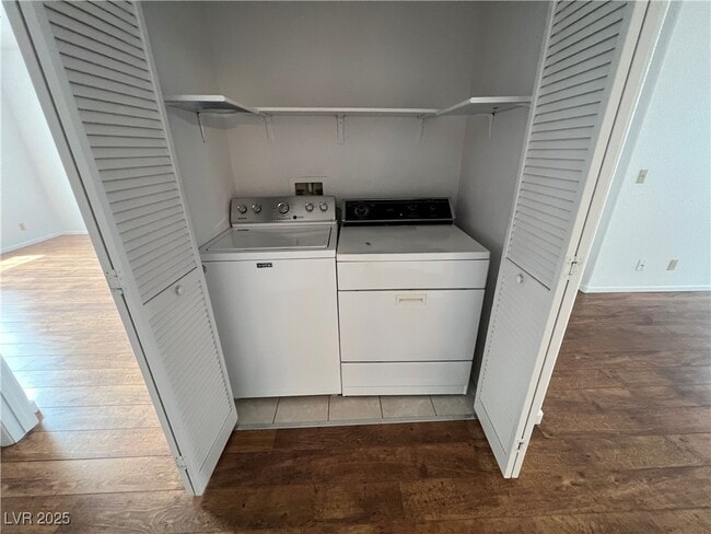 Building Photo - 8301 Boseck Dr Unit 201 Rental