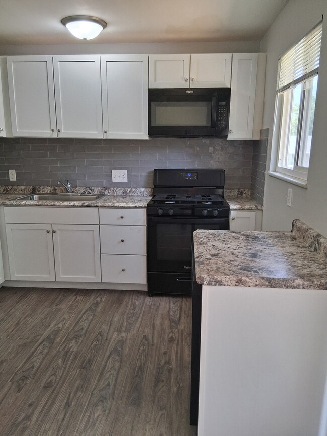 Photo - 1864 Schulte Hill Dr