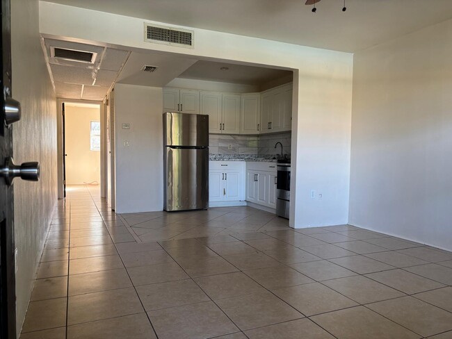 Building Photo - 2500 Harn Blvd Unit A-11