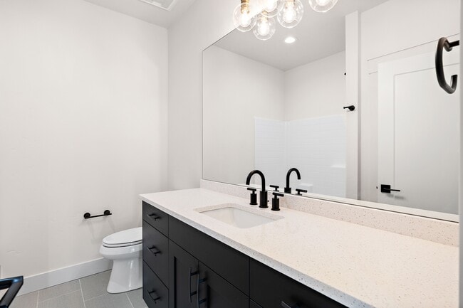 Photo - 2440 W Iron Coop St