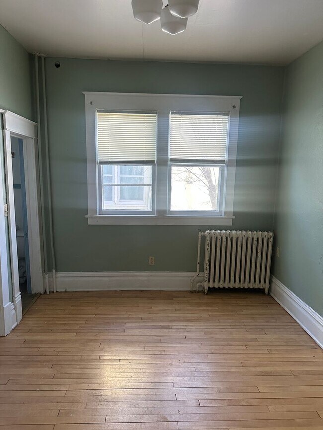 Photo - 118 9th St S Unit 1