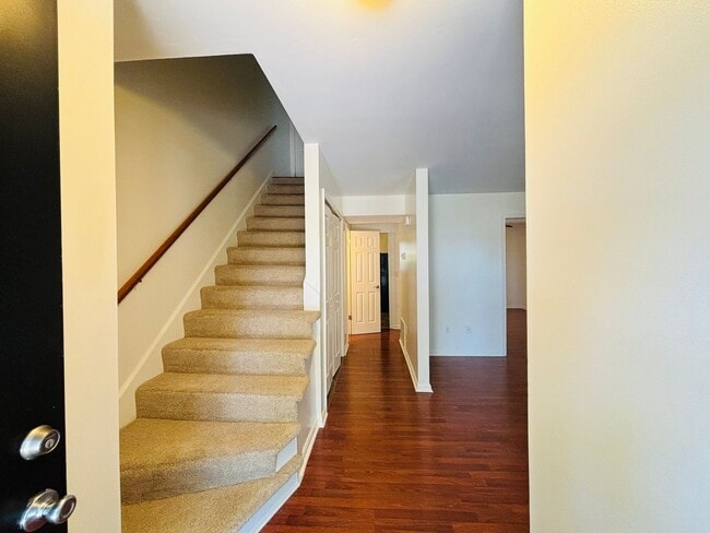 Photo - 1911 Sussex Rd