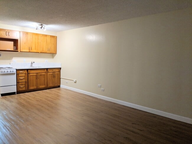 Photo - 747 Amana St Unidad 1101