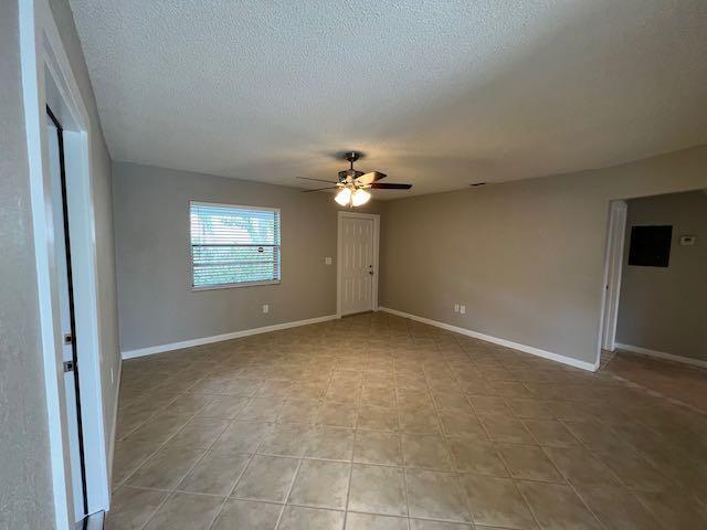 Photo - 1611 Johnson St