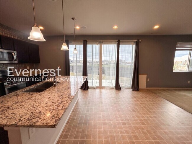 Photo - 2560 Gobi Dr